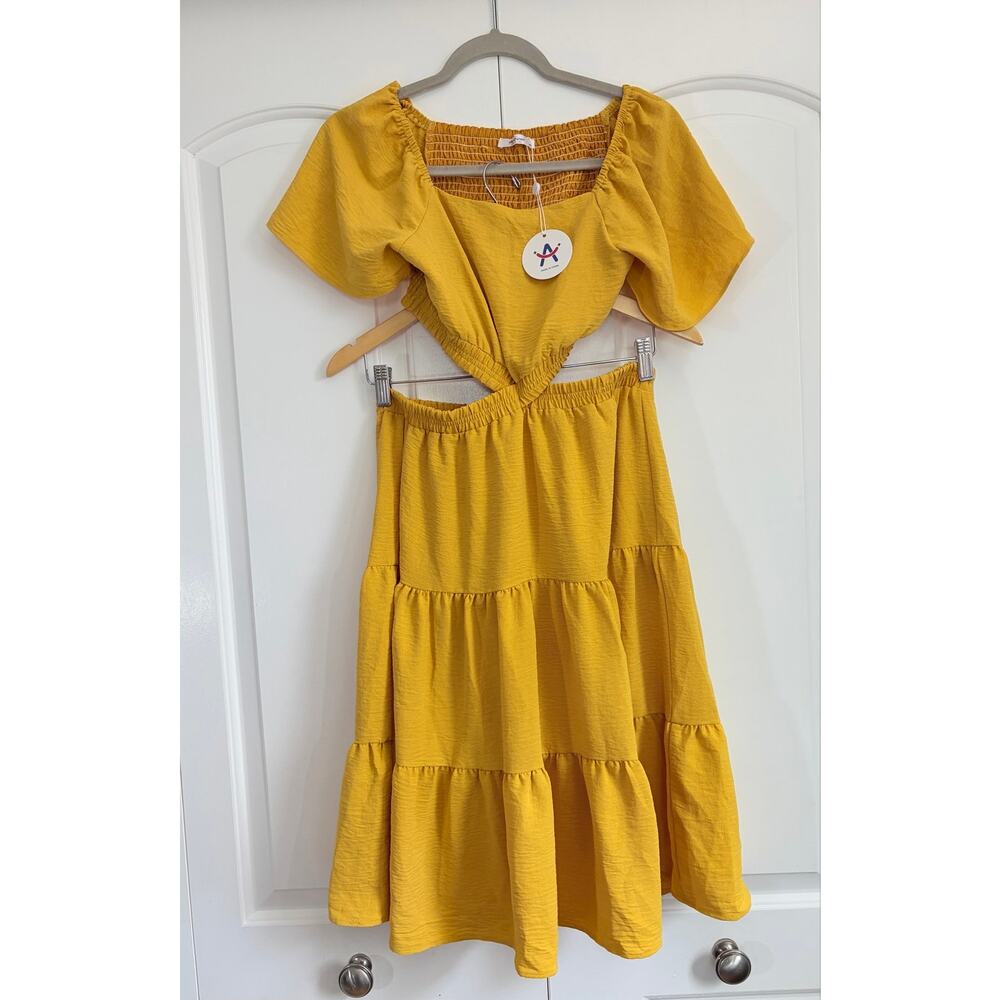 Mustard Yellow Cut Out Puff Sleeve Tiered Midi Dress